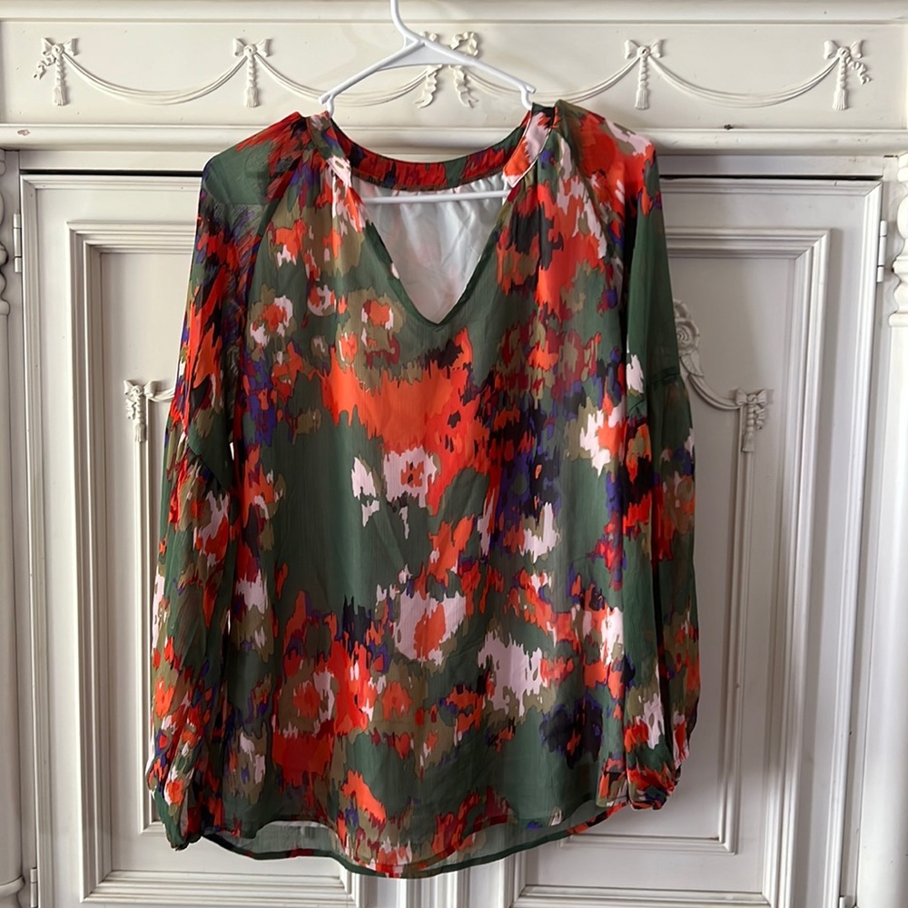 Blouse, new without tags